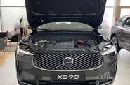 Volvo XC90 - фото 30