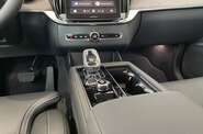 Volvo XC90 - фото 15