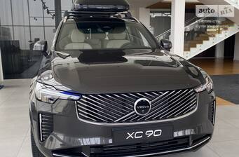 Volvo XC90 2026 Plus Bright