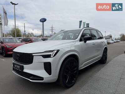 Volvo XC90 2025 Ultra Dark