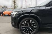 Volvo XC90 Plus Dark