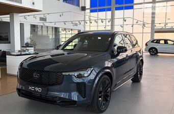 Volvo XC90 2026 Plus Black Edition