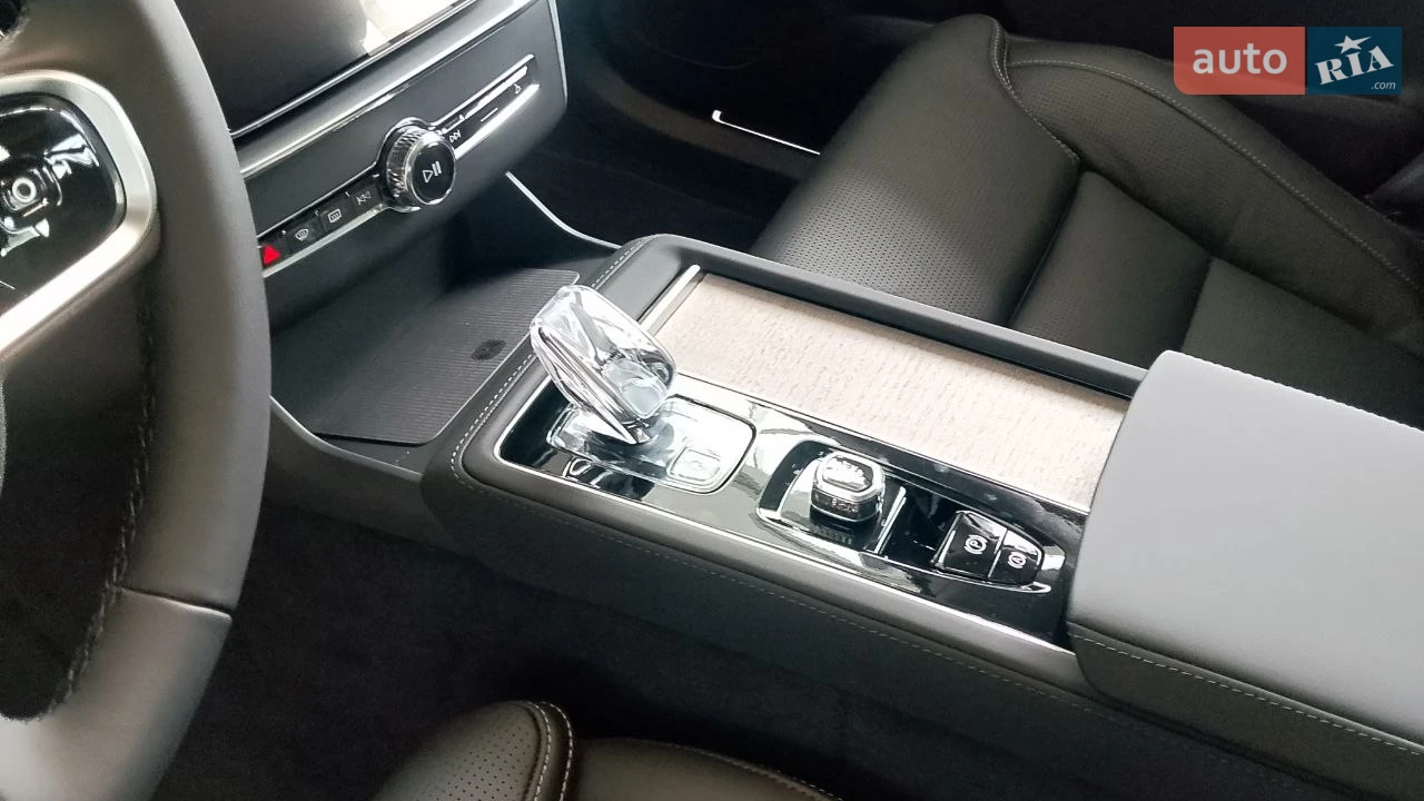 Volvo-30