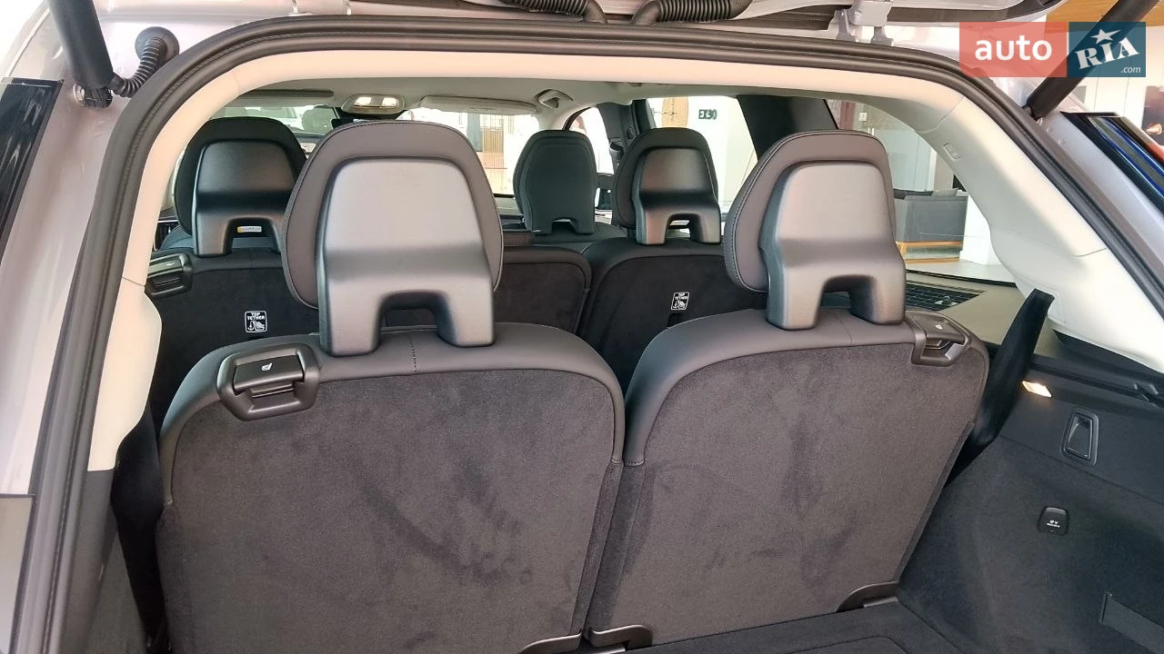 Volvo-38