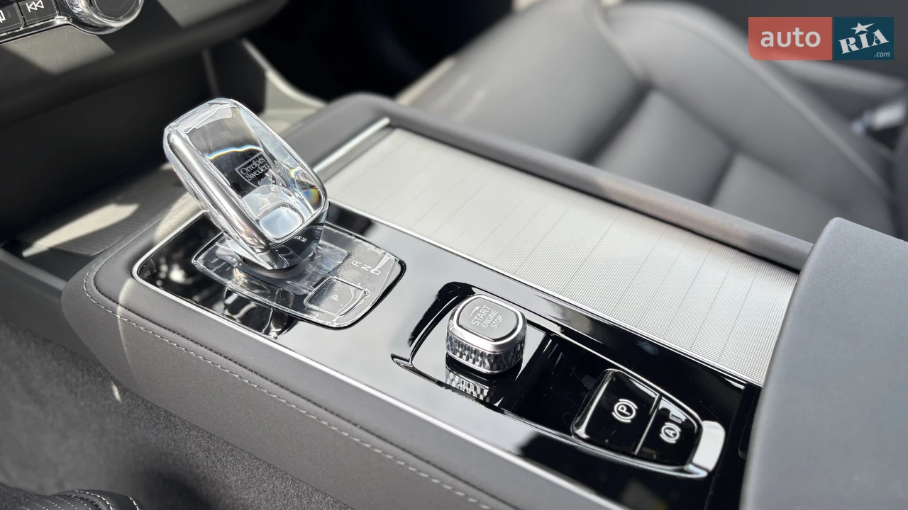 Volvo-25