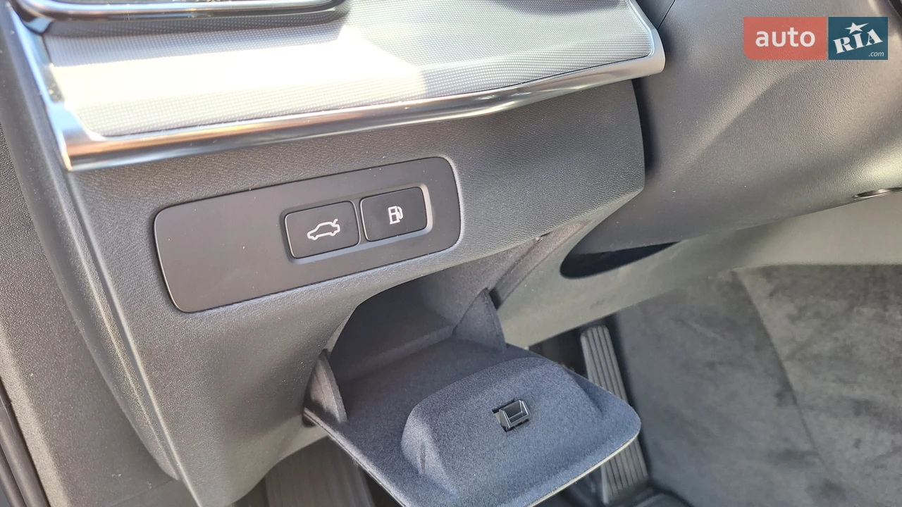 Volvo-30