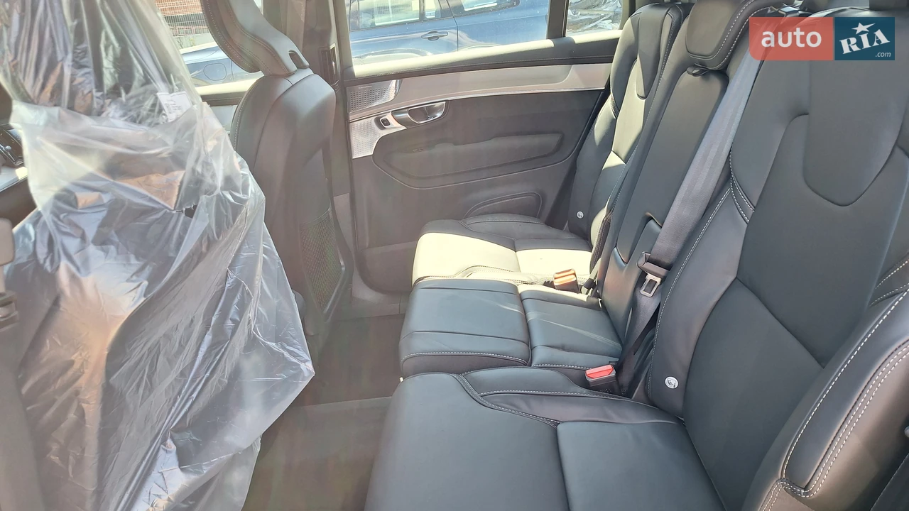 Volvo-25