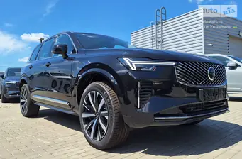Volvo XC90 Core B5 2.0 AT (250 к.с.) MHEV AWD 7s - фото 1