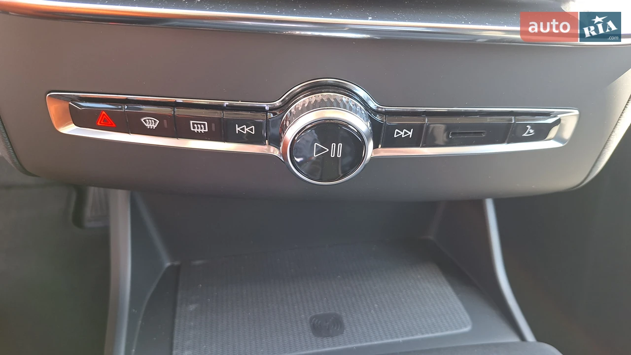 Volvo-44