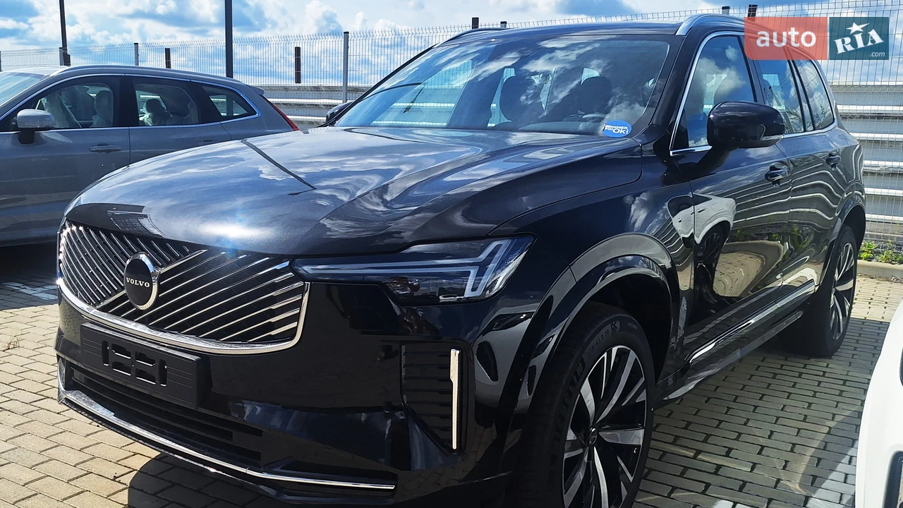 Volvo XC90 Core