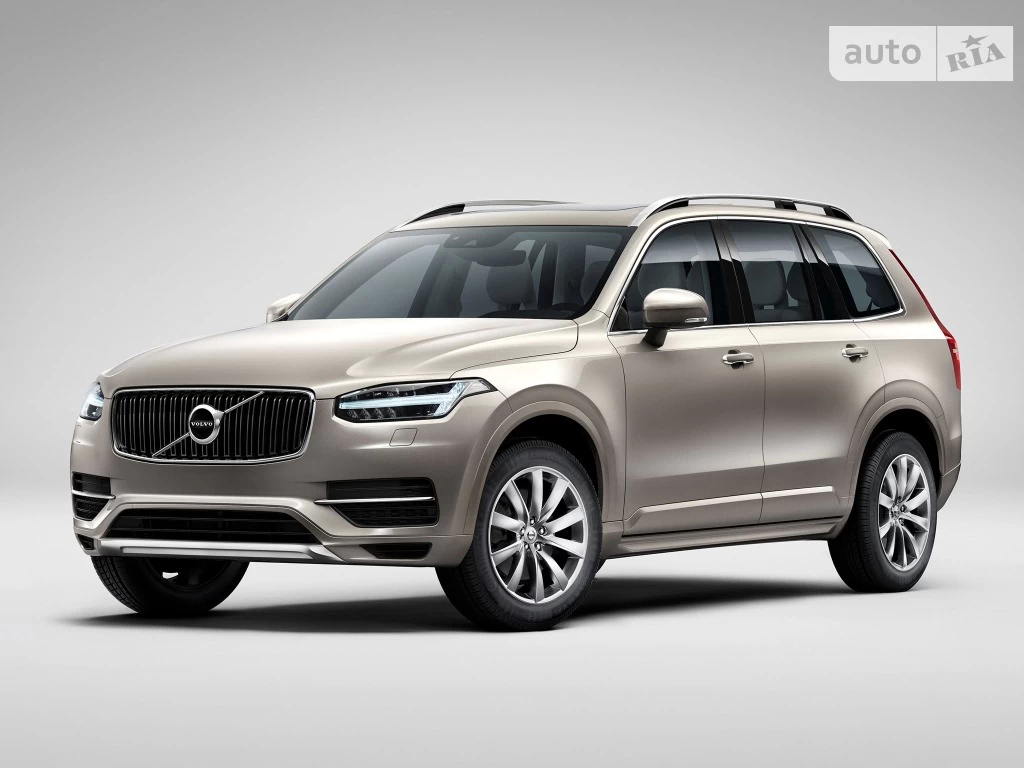 Volvo XC90 Momentum