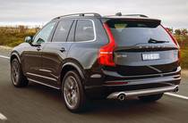 Volvo XC90 Momentum