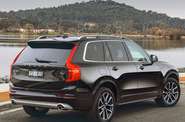 Volvo XC90 Momentum