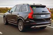 Volvo XC90 Momentum