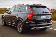 Volvo XC90 Momentum