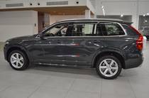 Volvo XC90 Momentum