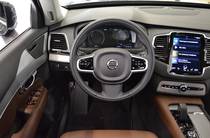 Volvo XC90 Momentum