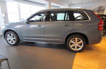 Volvo XC90 Momentum