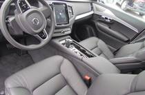 Volvo XC90 Momentum