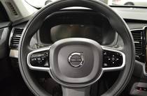 Volvo XC90 Momentum