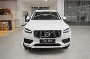 Volvo XC90 Momentum