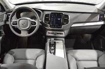 Volvo XC90 Momentum