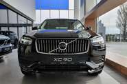 Volvo XC90 Momentum