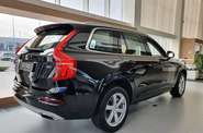 Volvo XC90 Momentum