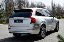 Volvo XC90 Momentum