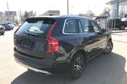 Volvo XC90 Momentum