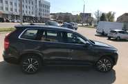 Volvo XC90 Momentum