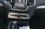 Volvo XC90 Momentum