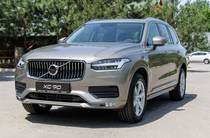 Volvo XC90 Momentum