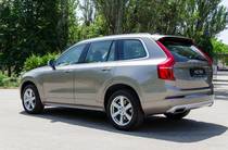 Volvo XC90 Momentum