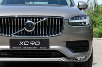 Volvo XC90 Momentum