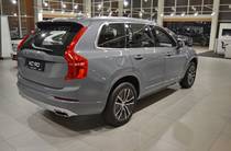 Volvo XC90 Momentum