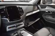 Volvo XC90 Momentum