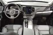 Volvo XC90 Momentum