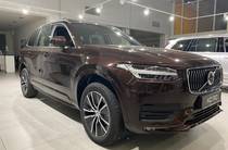 Volvo XC90 Momentum