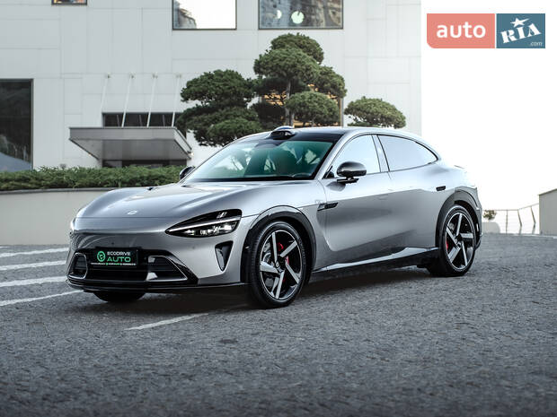 AUTO.RIA – Нове авто Сяомі Ю7 (Xiaomi YU7), 101.7 kWh (690 к.с