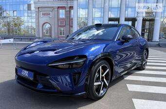 Xiaomi YU7 101.7 kWh (690 к.с.) 4WD 2025