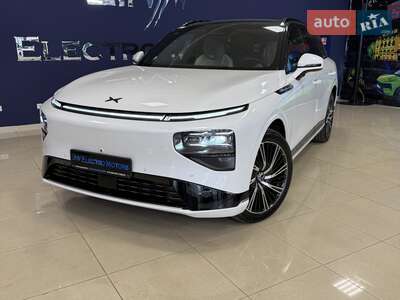 Xpeng G9 Max 93.1 kWh (575 к.с.) 4WD 2025