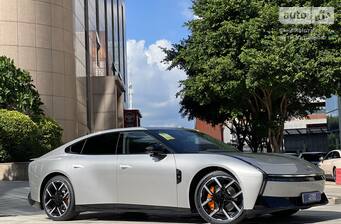 Xpeng P7 2025 High Performance Ultra