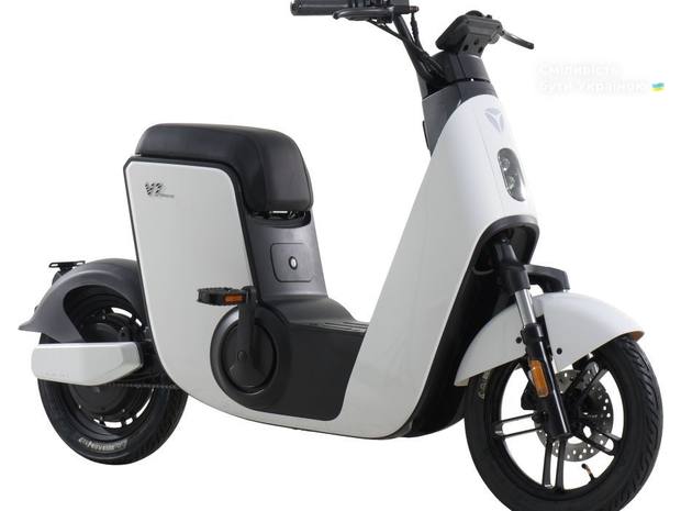 Yadea V7 2024