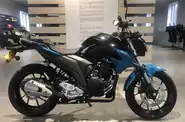 Yamaha FZ 250 Base