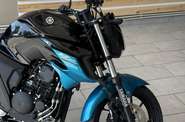 Yamaha FZ 250 Base