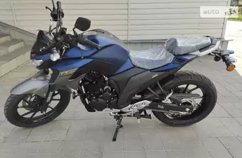 Yamaha FZ