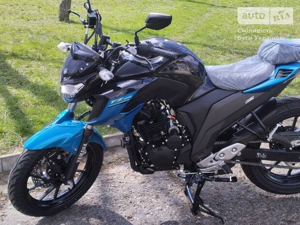 Yamaha FZ 2025
