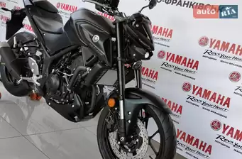 Yamaha MT-03