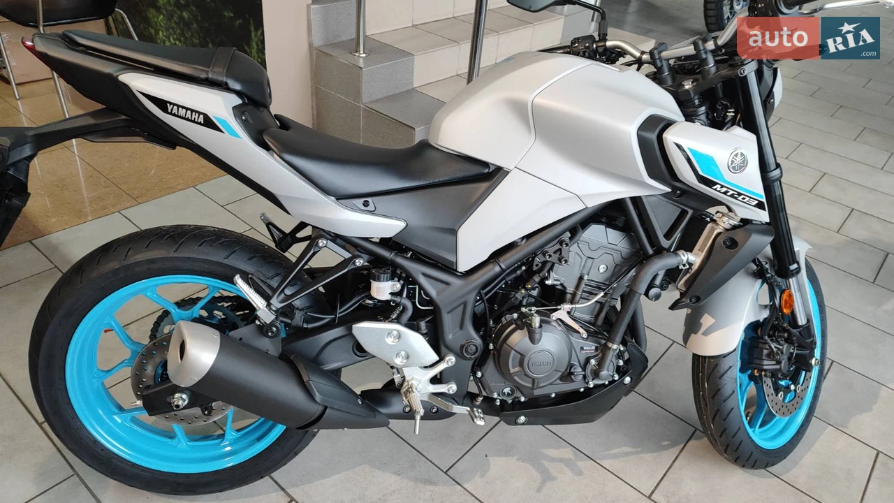Yamaha MT-03 Base